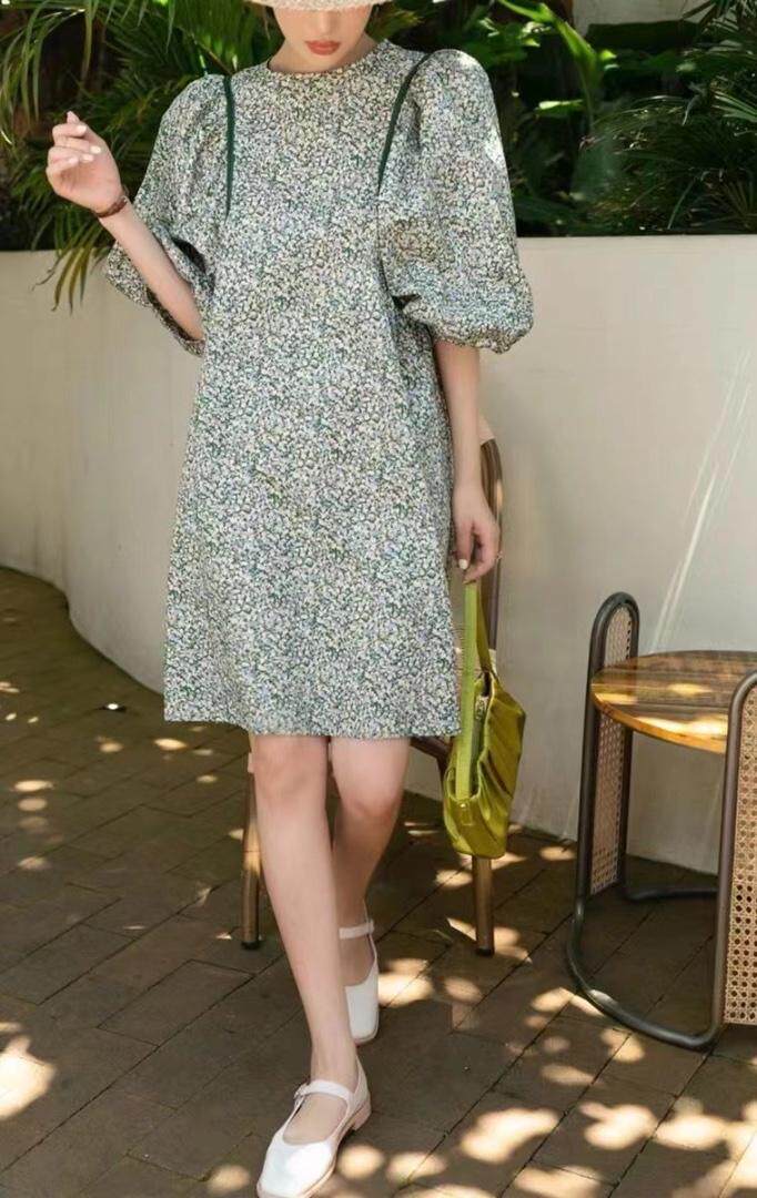 碎花连衣裙，女装连衣裙，简单小珍