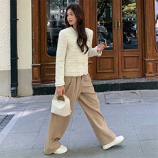 米白色小香风外套女秋季高级感小个子轻熟风御姐大方得体上衣流行，女装短外套，天使之佳话