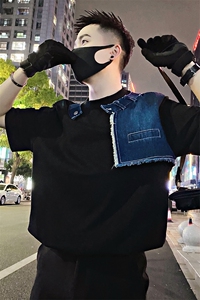8812/特P68控98夏社会小伙设计感重工拼接洗水牛仔短袖T恤男黑首2图片