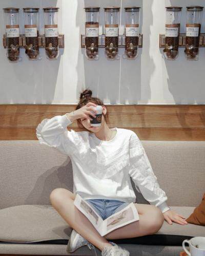 珠片花边拼接卫衣，让春天blingbling，女装卫衣/绒衫，春信拙源