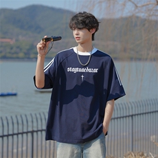 藏青色
