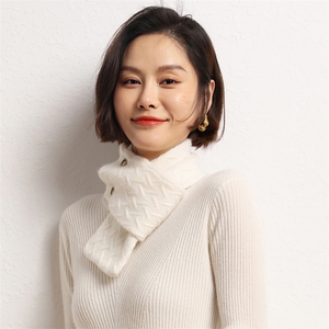 山小围巾女围脖秋冬新款加厚保暖针织穿孔围脖图片