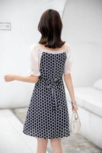 夏季新款连衣裙，女装连衣裙，水锦红