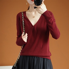 2025年秋季时尚百搭通勤简约休闲羊毛交叉领，女装羊毛衫，朝思羊绒