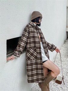 三色大衣加图片