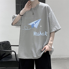 灰色