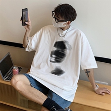 白色