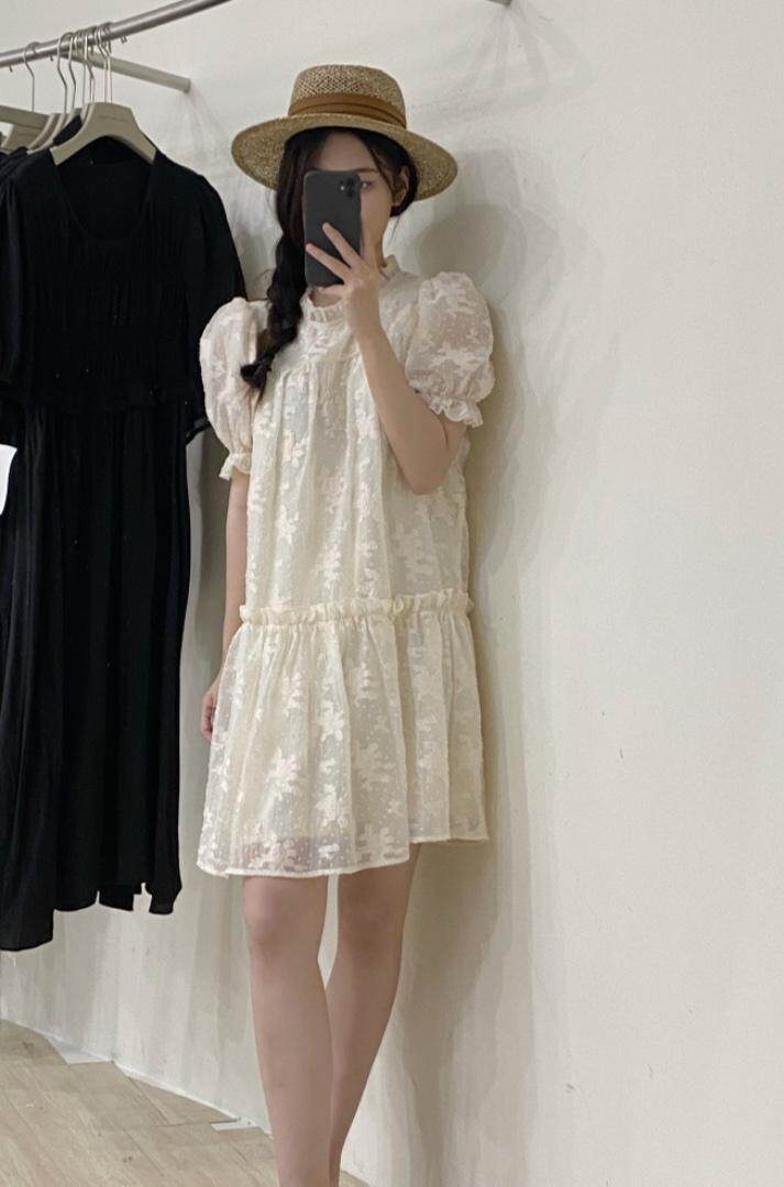 韩版蕾丝连衣裙，女装连衣裙，唇蔻