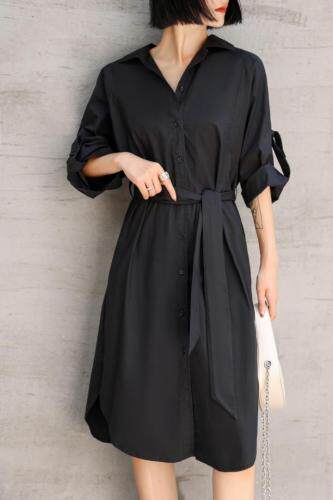 秋季新款风衣款连衣裙，女装风衣，储辰