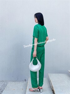 风盘扣套裤图片