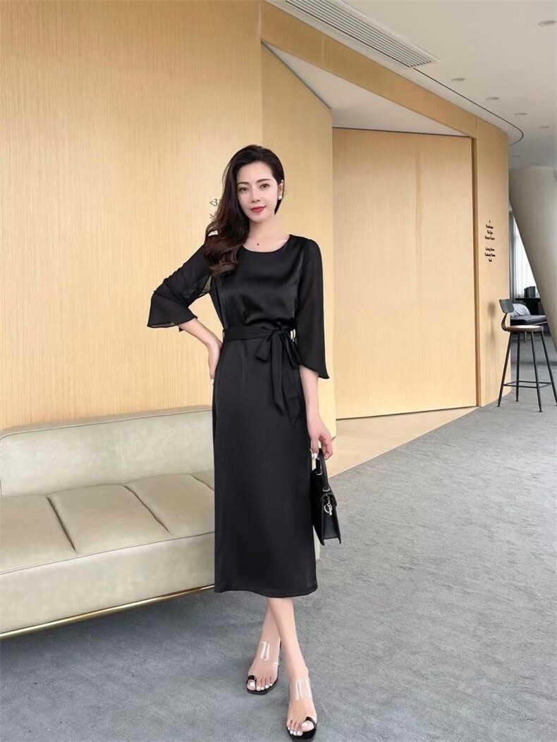 气质连衣裙，女装连衣裙，蓝芝衣秀