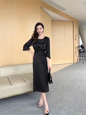 气质连衣裙，女装连衣裙，蓝芝衣秀