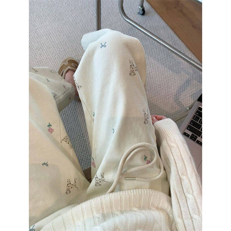 AK2384-p50 美式小狗2026春季新款蕾丝拼接垂感显瘦直筒休闲裤子图片