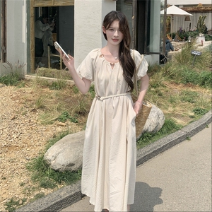 【新款】中长款杏色短泡泡袖套头连衣裙1C042-P135-K205图片