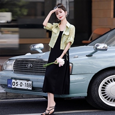 法式防晒衬衫穿搭整套装女夏季新款宽松显瘦吊带连衣裙时尚两件套，女装套装/套裙，红依一坊