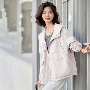 洋气减龄紫色休闲连帽外套女2025秋季新款宽松显瘦冲锋衣夹克上衣图片