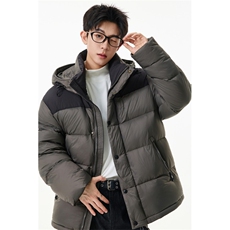 90%绒新标有报告连帽撞色韩版宽松羽绒服外套Y990/370现货，男装羽绒服，星座202