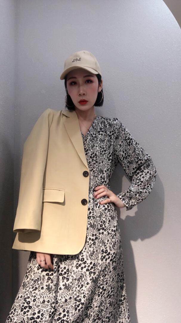 现货西装外套连衣裙裤子，女装西装，尚译