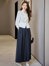 通勤女装高知穿搭高级感飘带上衣仿醋酸短款收腰衬衫女小个子小衫，女装套装/套裙，卡杰菲