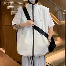 米白色