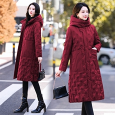 现货！专柜品质！2022冬装新款优雅长款羽绒服女90%白鸭绒外套，女装羽绒服，铭街依杨