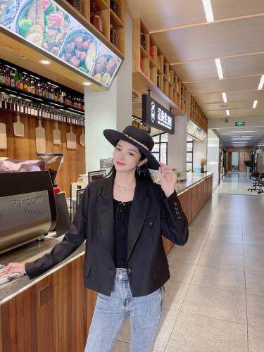 秋季新款时尚短款西服，其它，韩衫衣社