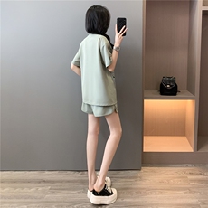 韩版休闲时尚套装女夏款个性简约圆领卡通印花上衣阔腿短裤两件套，女装套装/套裙，2C310