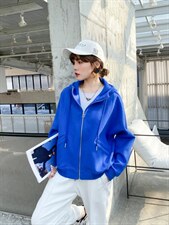 帽子贴标卫衣，女装卫衣/绒衫，诗苒