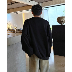 WY10152-特P45 控78 小众撞色拼接破缝假两件大码男大码情侣卫衣图片