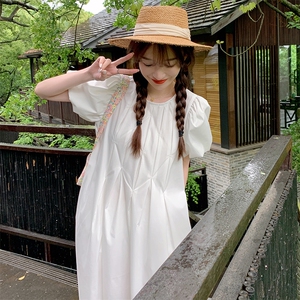 白色泡泡袖初恋连衣裙女2024年夏季新款法式简约宽松小个子茶歇裙