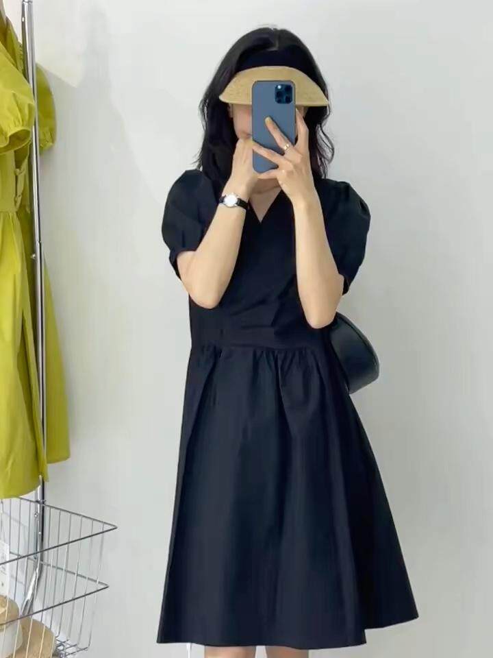 风斜抠连衣裙，女装连衣裙，玩美