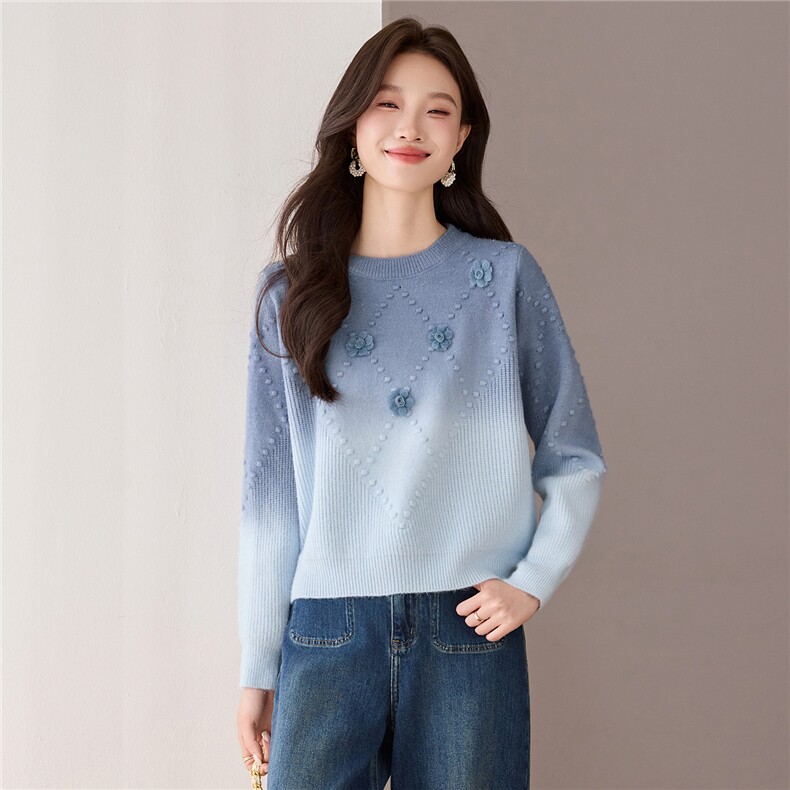 2025秋日穿搭花朵点缀设计感小众渐变色女式毛衣粉色韩版气质新款,女装羊毛衫,艾米
