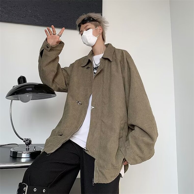 复古仿灯芯绒双层门襟肩部造型分割飞机扣开合方领短夹克 JY755图片
