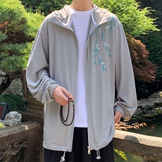 灰色