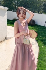 粉色超好看无袖背心套装裙女2025夏季新款法式温柔风半身裙两件套，女装套装/套裙，2C032