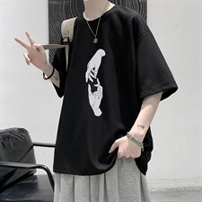 黑色
