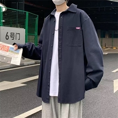 藏青色