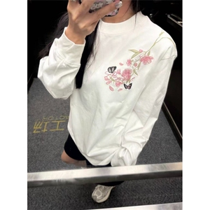 蝴蝶结字母花卉立体刺绣短袖t恤女夏季潮牌宽松上衣 TW1085图片