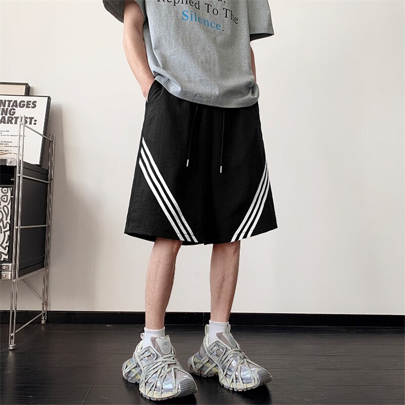 冰丝短裤垂感薄款休闲裤模特红地板图现货C323-1-K621-TP25,男装牛仔裤,电商C323-1