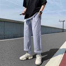 蓝色