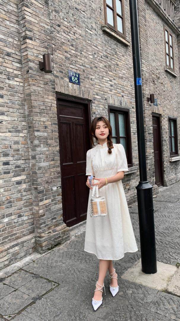 改良版蹄花面料连衣裙旗袍，女装连衣裙，M.W 嫚维