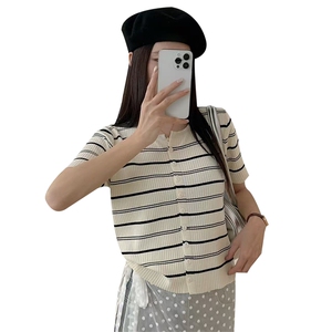 休闲风法式小V领条纹针织开衫女2025早春设计感小众洋气短袖上衣图片