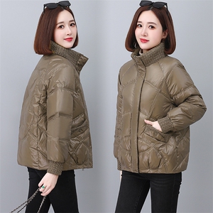 轻薄小个子短款羽绒棉服女2024新款冬季高端洋气时尚妈妈棉袄外套图片