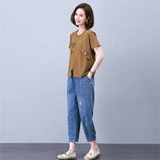 夏季休闲套装女2023年新款中年妈妈时尚洋气短袖宽松牛仔裤两件套，女装套装/套裙，叶笙衣