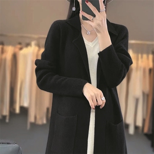 山羊绒衫今年流行漂亮毛衣女秋季新款爆款上衣高级感针织开衫外套图片
