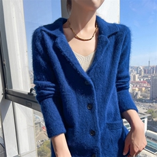 2025秋冬百搭时尚简约翻领长袖纽扣针织衫，女装针织衫/毛衣，冬贝尔貂绒