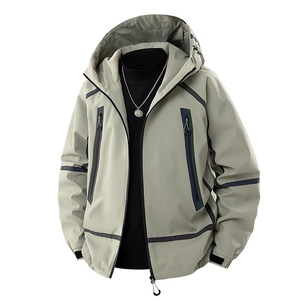 新款现货户外夹克男连帽烫金返光冲锋衣外套DSA157B-J2511-P65图片