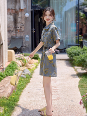 牛仔连衣裙女2025夏新炸街潮流高级感气质小个子设计感小众裙子潮，女装牛仔裙，E百度