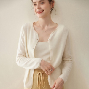 极简推荐圆领山羊绒开衫女纯色羊毛针织外套短款宽松百搭外搭毛衣，女装羊绒衫，暖凌绒