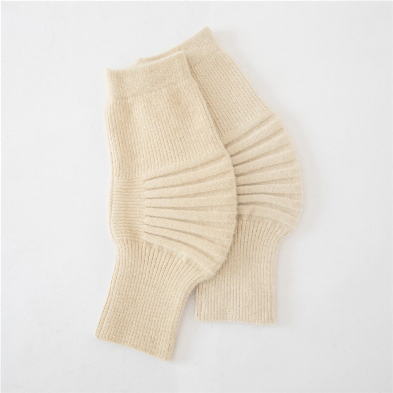 2025年秋季新款百搭女士弯筒护膝，袜子，顺禾羊绒
